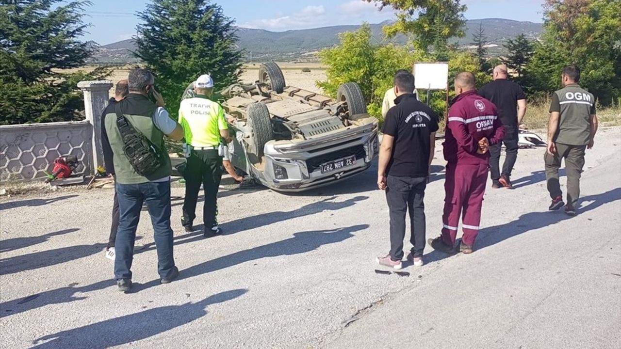 Isparta'da Zincirleme Trafik Kazası: 5 Yaralı