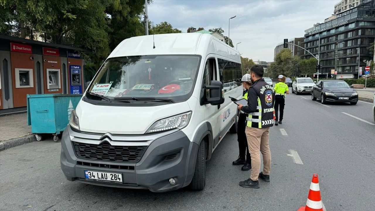 İstanbul'da Okul Servisleri Denetleniyor