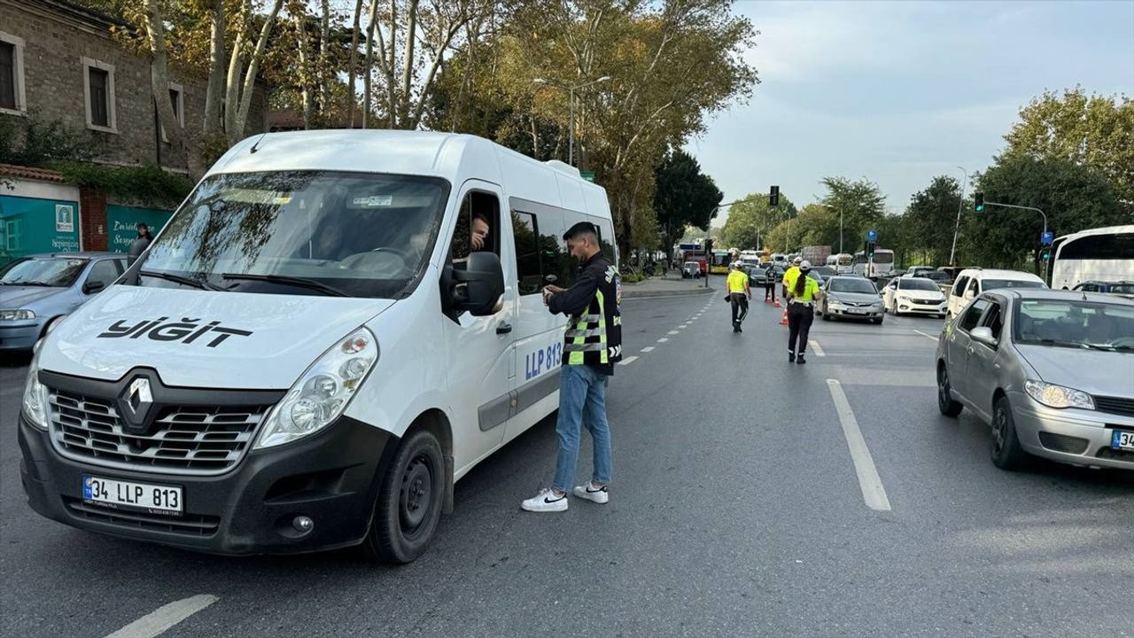 İstanbul'da Okul Servislerine Trafik Denetimi