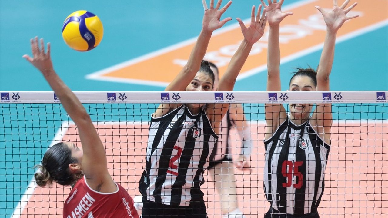 Kadınlar AXA Sigorta Kupa Voley'de Beşiktaş Galip Geldi