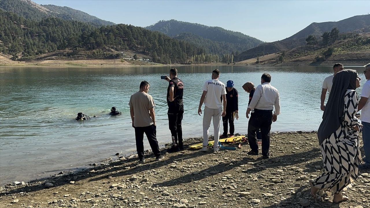 Kahramanmaraş'ta Gölete Giren Genç Hayatını Kaybetti