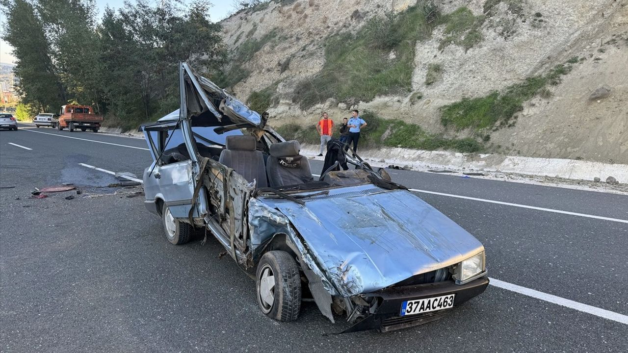 Kastamonu'da Trafik Kazası: Üç Yaralı