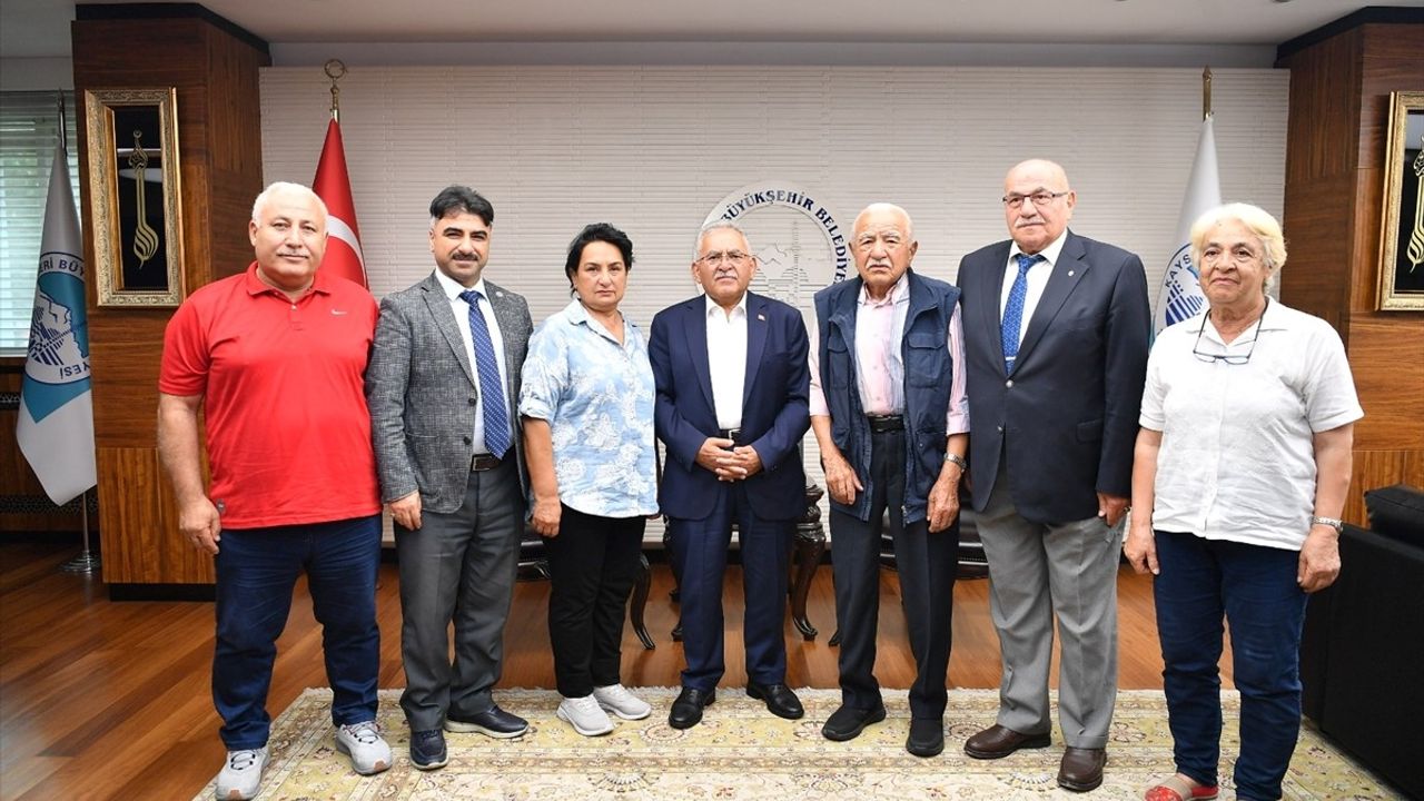 Kayseri'de Alzheimer Gündüz Bakımevi İçin Hayırsever Destek