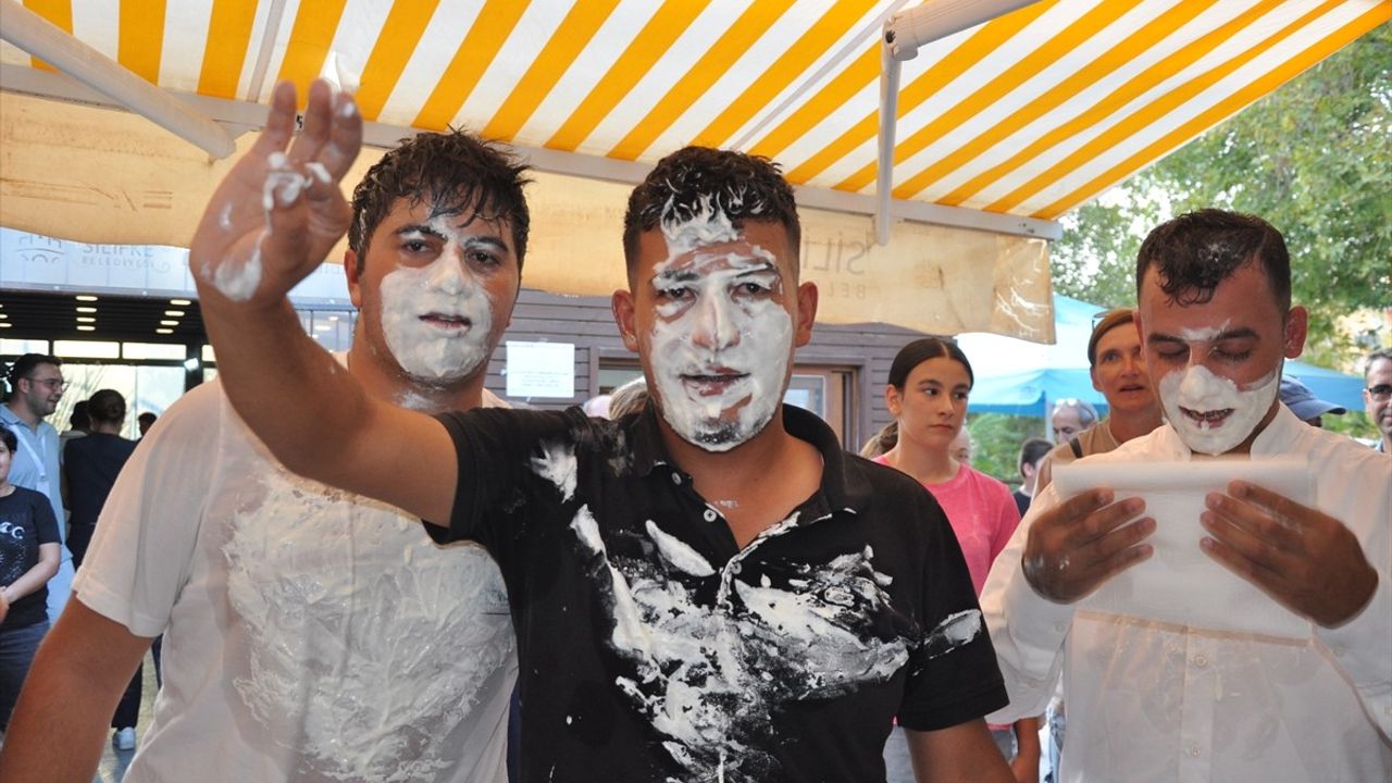 Mersin'de Silifke Yoğurdu Yarışması Renklere Doyurdu