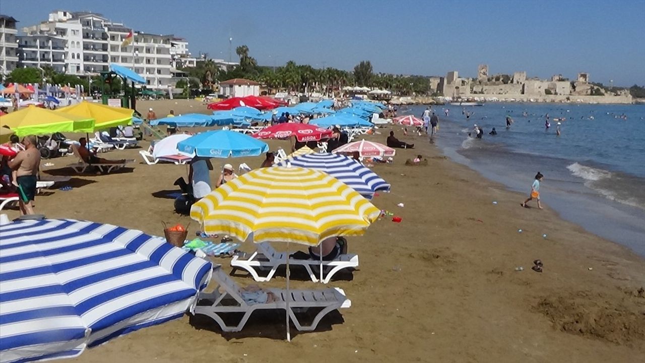 Mersin Kızkalesi'nde Turizm Canlanıyor