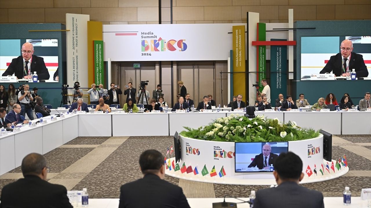 Moskova'da BRICS Medya Zirvesi Toplandı