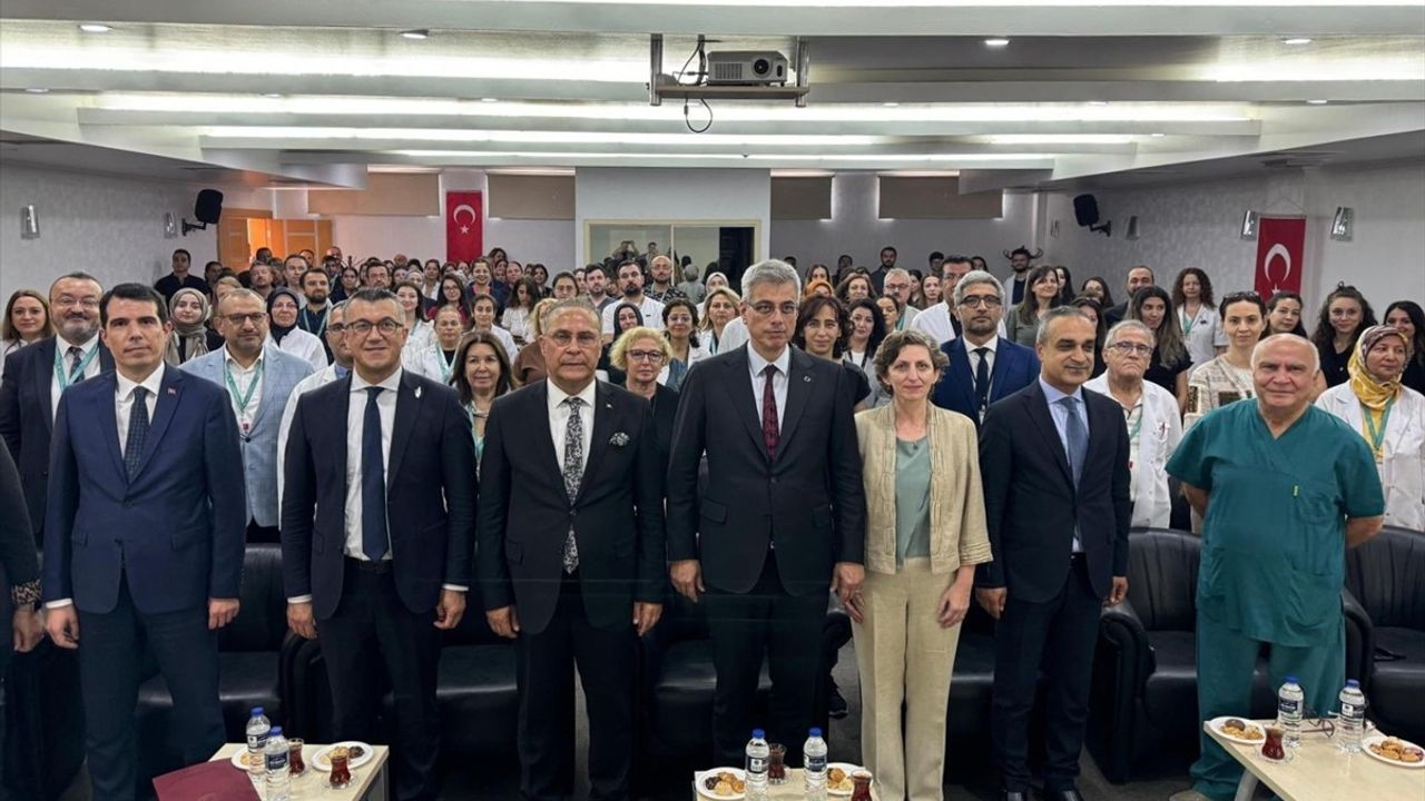 Sağlık Bakanı Kemal Memişoğlu'ndan Dr. Abdurrahman Yurtaslan Onkoloji Hastanesi'ne Ziyaret