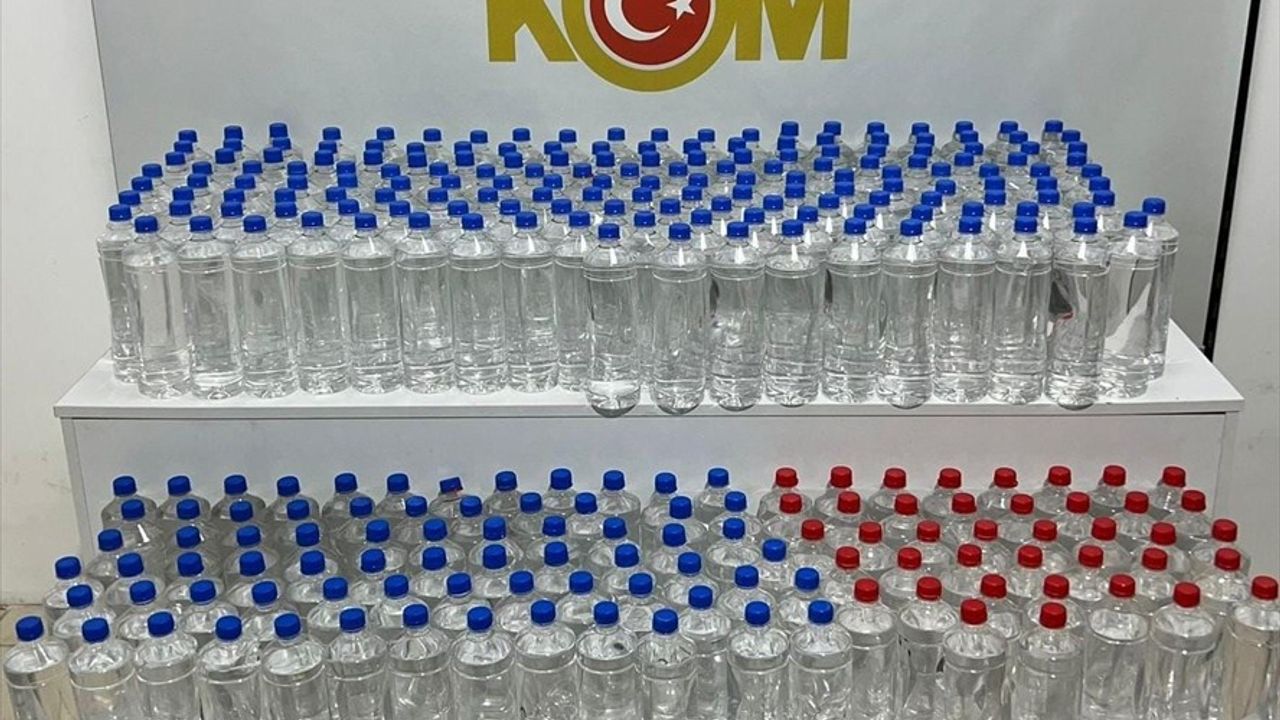 Samsun'da İki Kişi Gözaltına Alındı, 320 Litre Etil Alkol Ele Geçirildi