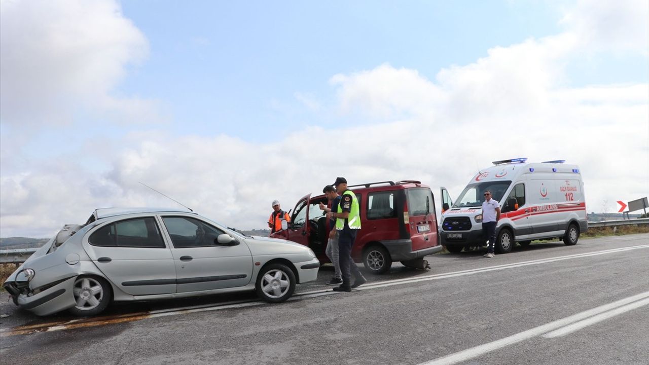 Samsun'da Trafik Kazası: 4 Yaralı