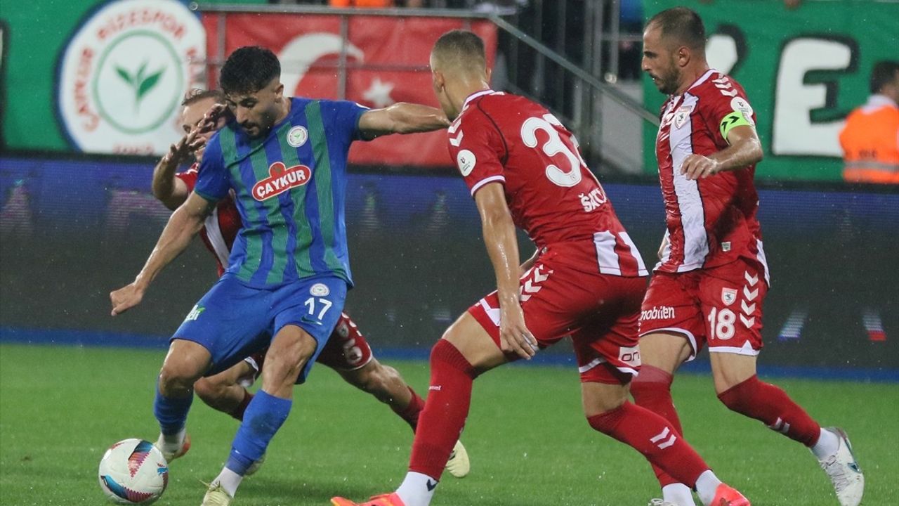 Samsunspor, Çaykur Rizespor'u Deplasmanda Yendi