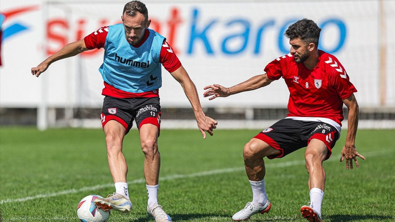 Samsunspor'da Konyaspor Maçı Hazırlıkları 4 Eksikle Sürüyor