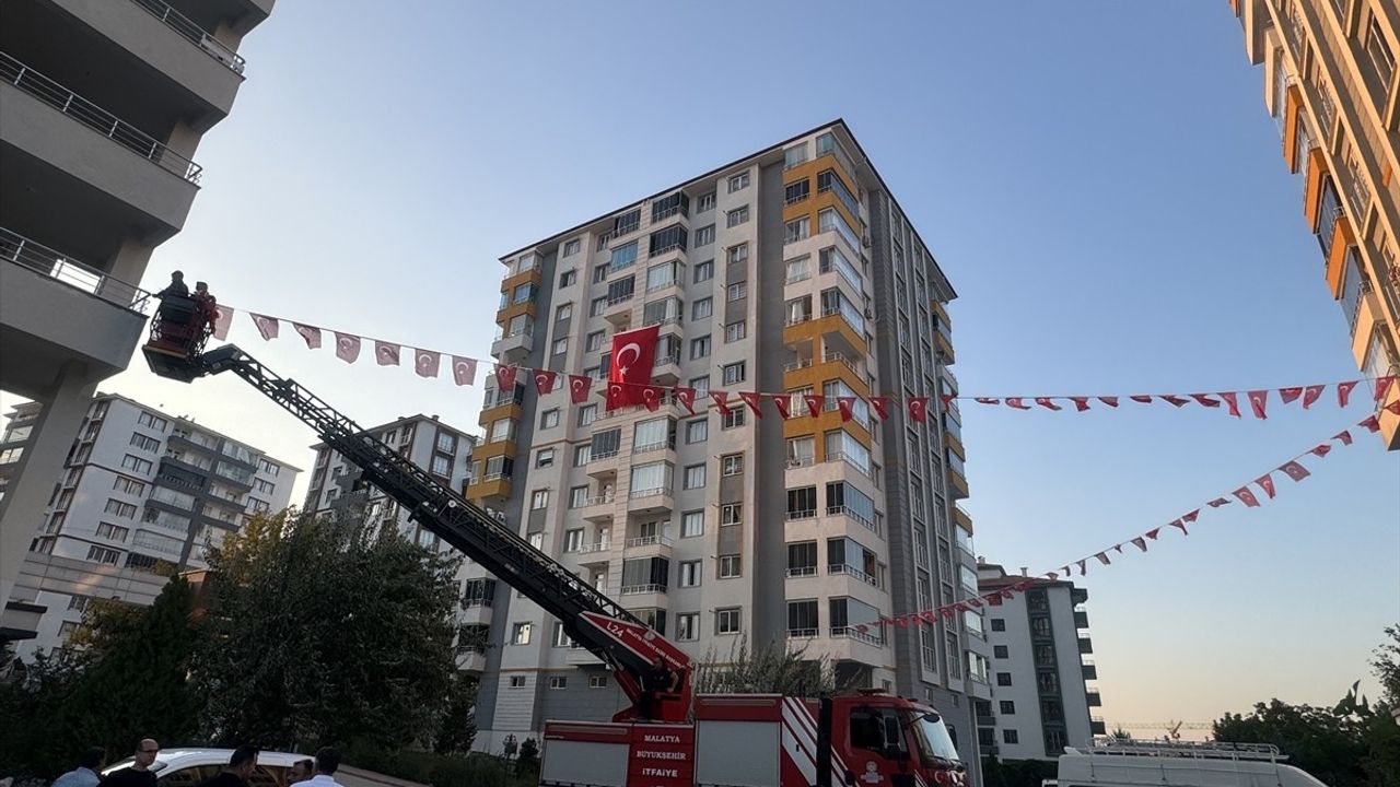 Şehit Uzman Çavuş Mehmet Kökcü, Malatya'da Son Yolculuğuna Uğurlandı