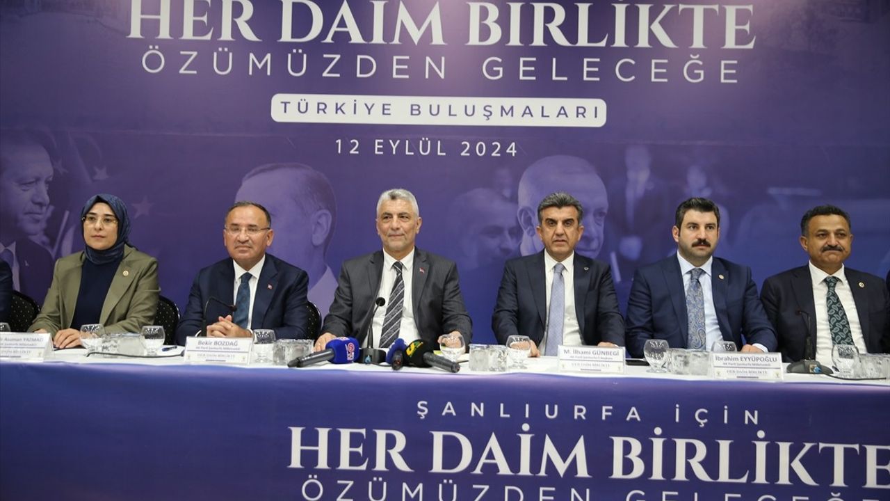 Ticaret Bakanı Bolat: "AK Parti Türkiye'nin Sigortası"