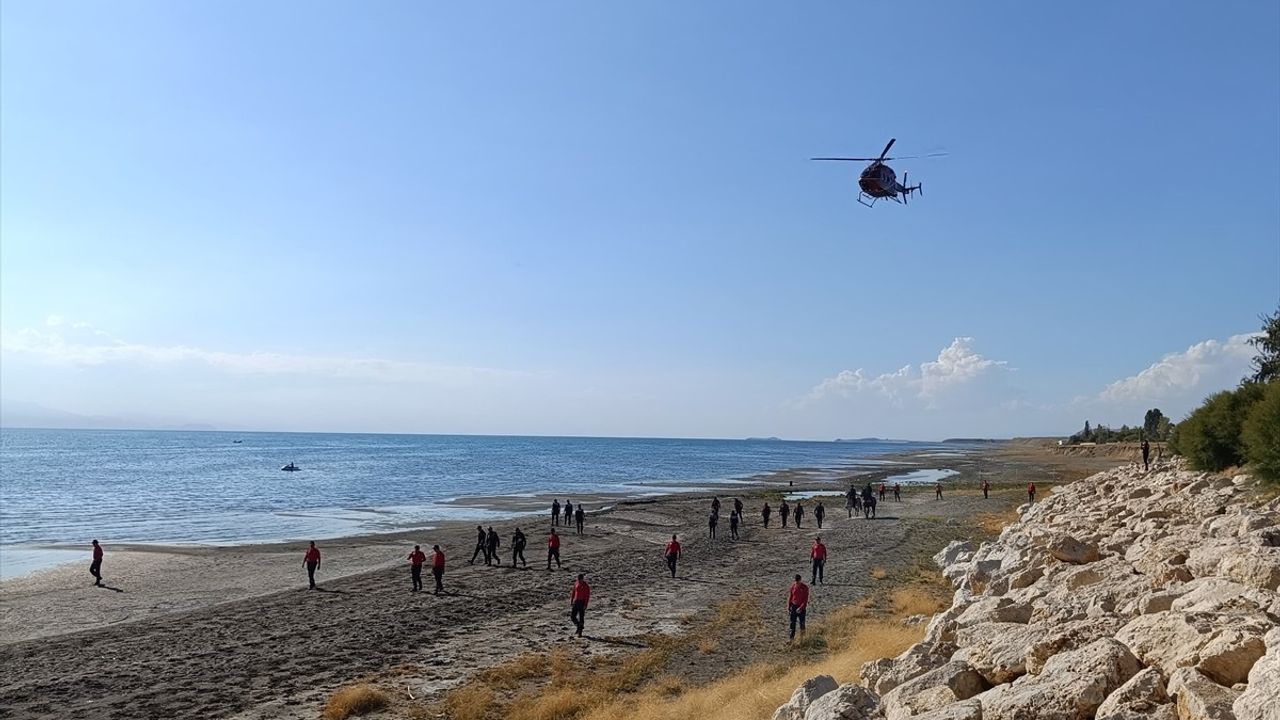 Van'da Kayıp Üniversite Öğrencisini Bulma Çalışmaları Devam Ediyor