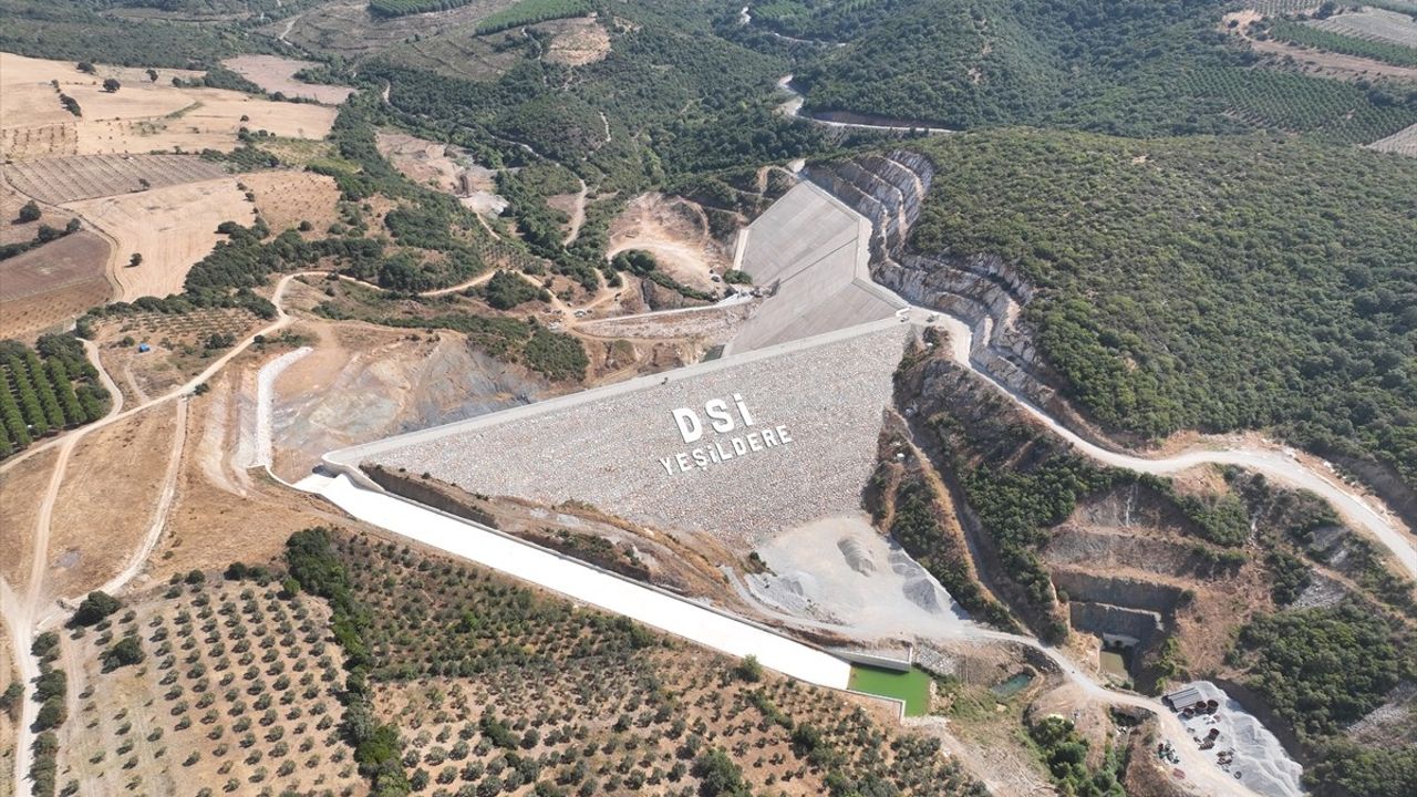 Yeşildere Barajı Su Tutma İşlemi Tamamlandı