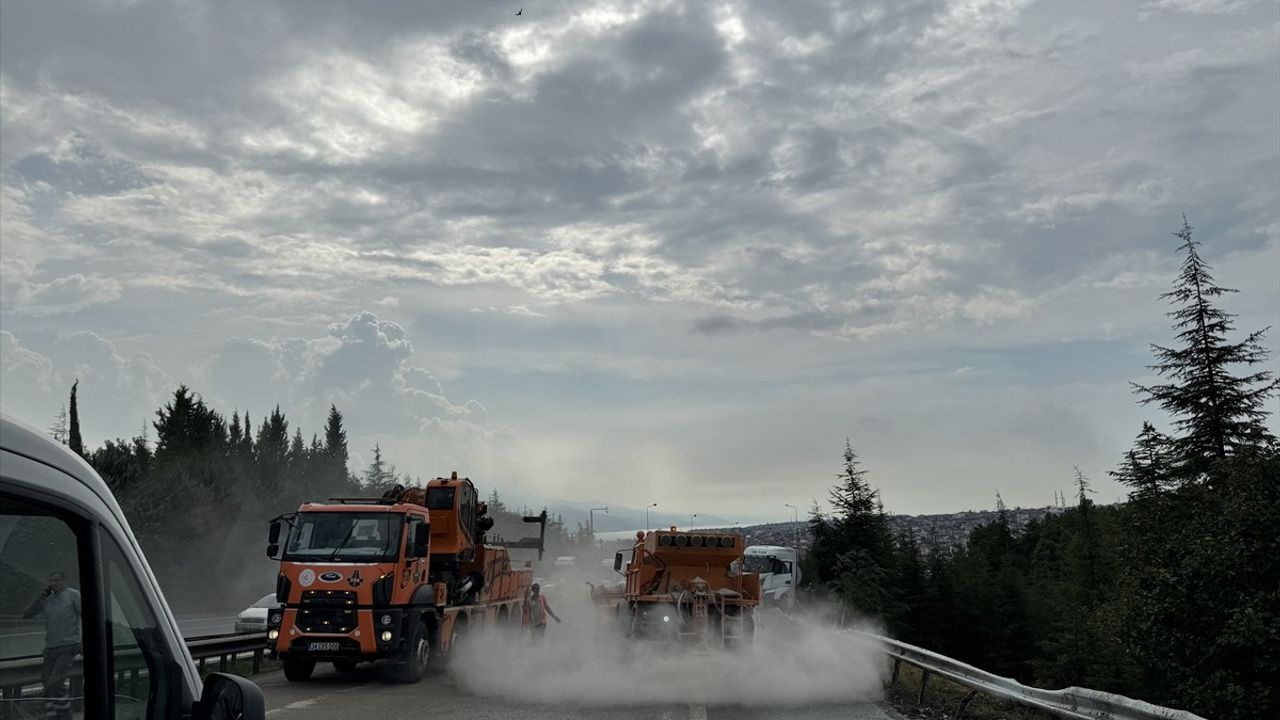 Zincirleme Kaza Sonrası Anadolu Otoyolu Ulaşıma Açıldı