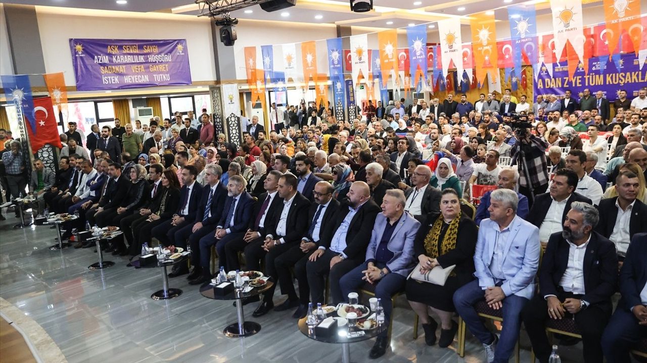 AK Parti Mersin'de Yenişehir Kongresini Gerçekleştirdi