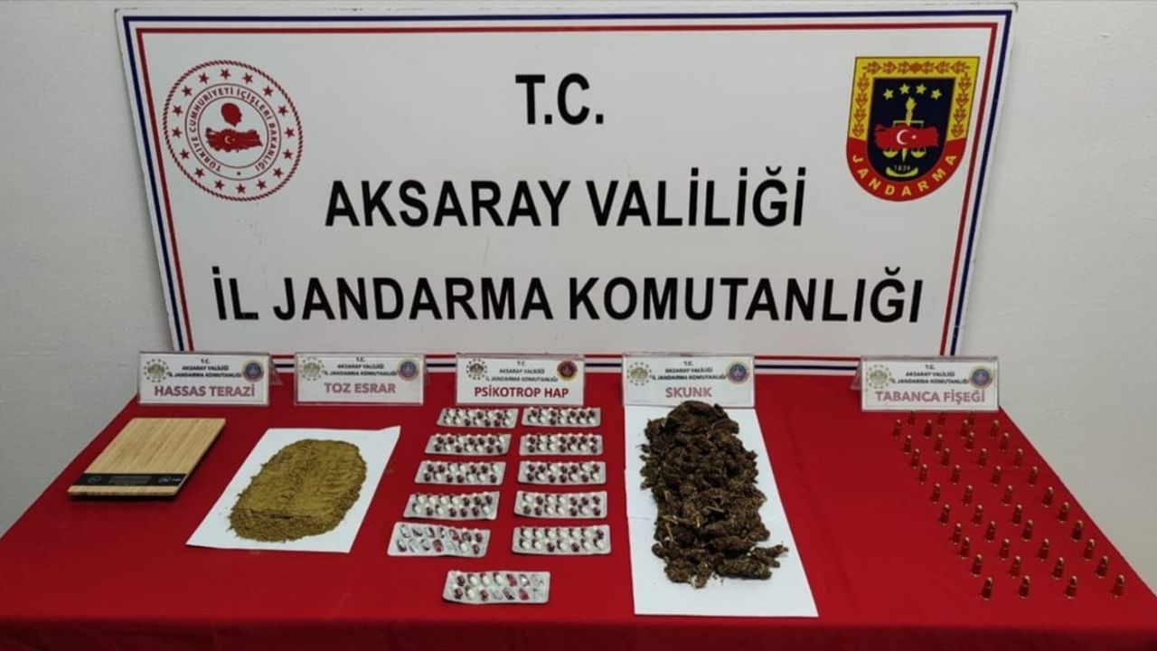 Aksaray'da Uyuşturucu Operasyonu: İki Zanlı Tutuklandı