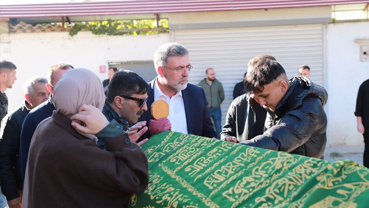 Aksaray'daki Kaza Sonrası Cenaze Törenleri