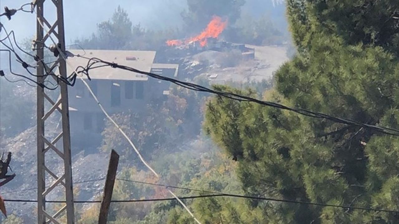 Alanya'daki Zirai Yangın Kontrol Altına Alındı