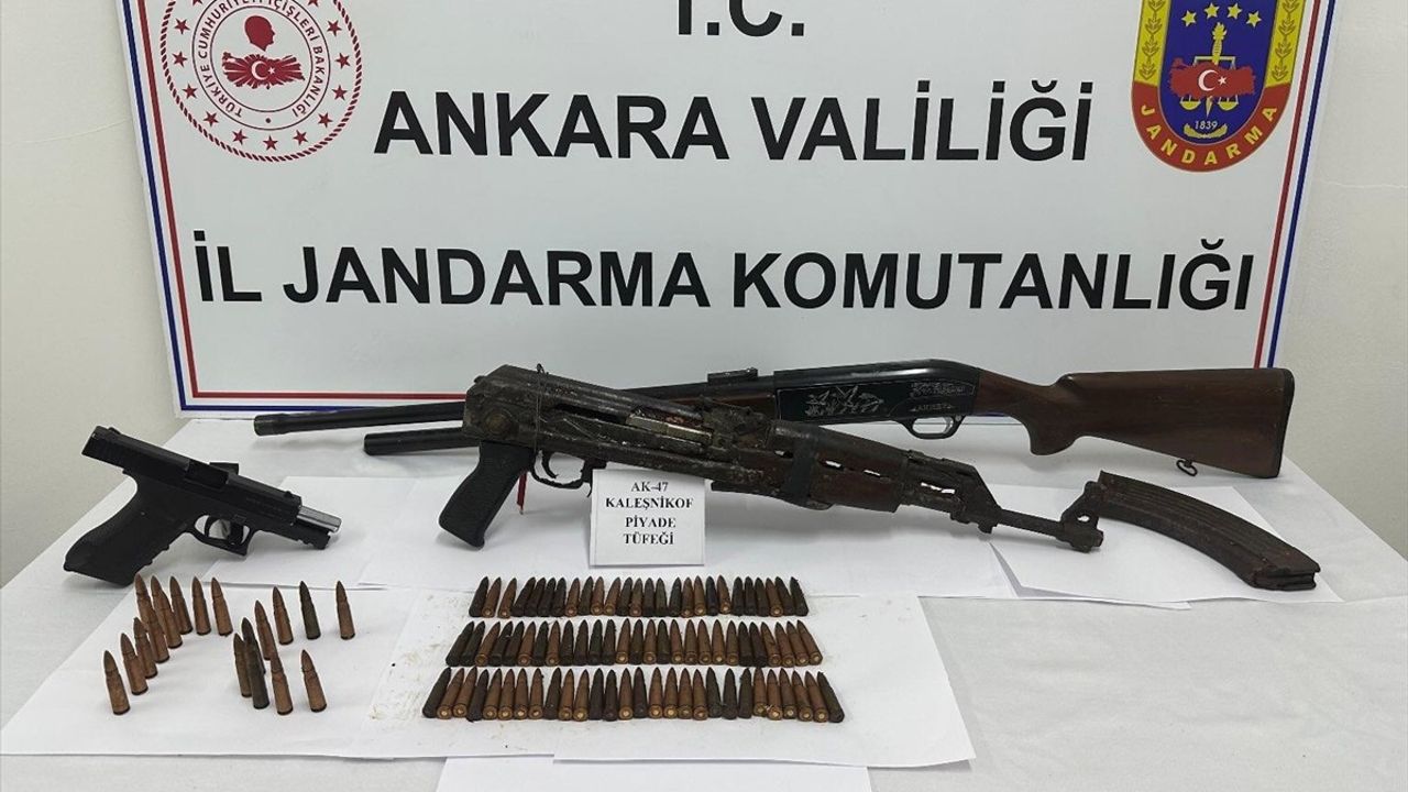 Ankara'da Kumarhaneye Baskın: İki Şüpheli Yakalandı