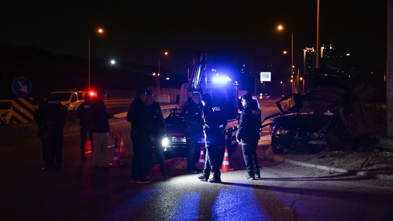 Ankara'daki Feci Kaza: 4 Ölü, 1 Yaralı