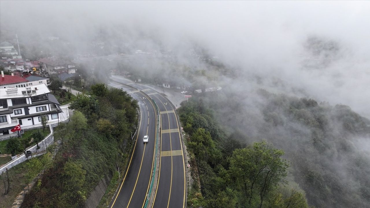 Bolu Dağı'nda Hava Koşulları Değişiyor: Kar ve Sis Etkili