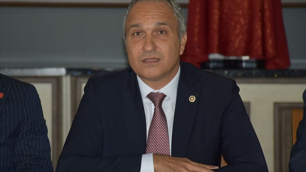 CHP'li Süat Özçağdaş: Öğretmenler Atama Sonuçlarını Bekliyor