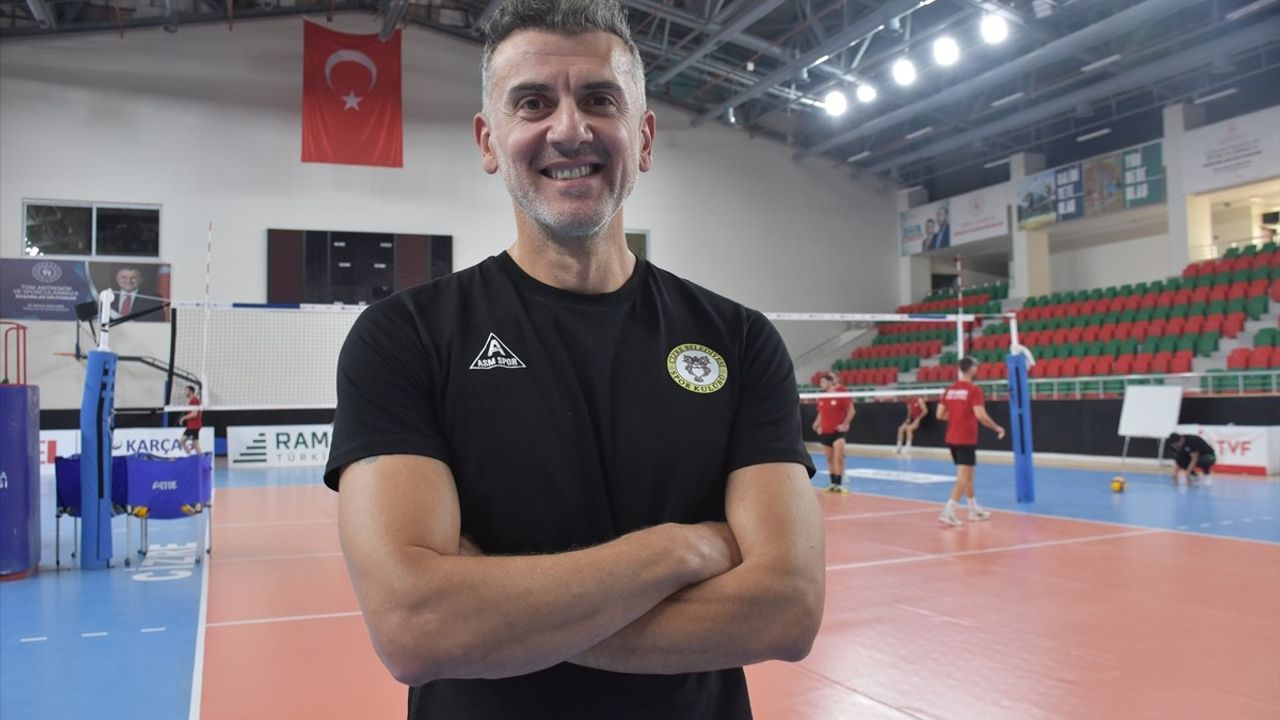 Cizre Belediyespor Erkek Voleybol Takımı, Play-Off Hedefiyle Sezona Başlıyor