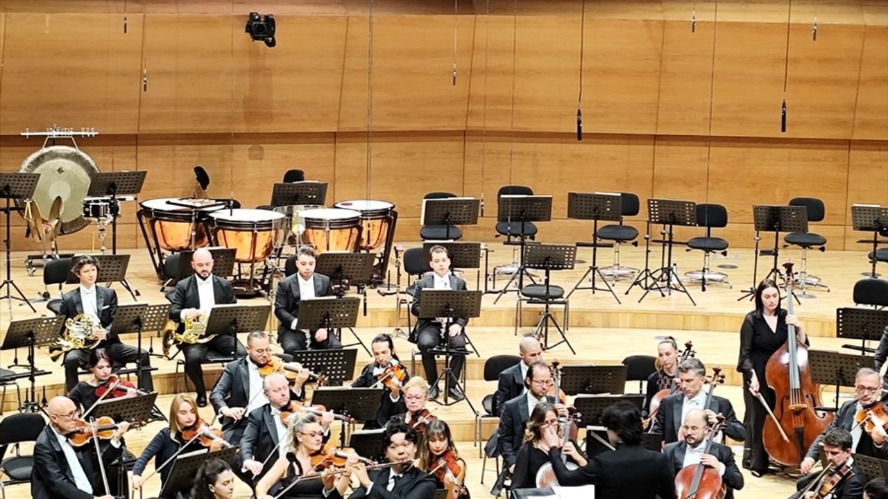 CSO DenizBank Konserleri Sanatseverlere Kapılarını Açtı