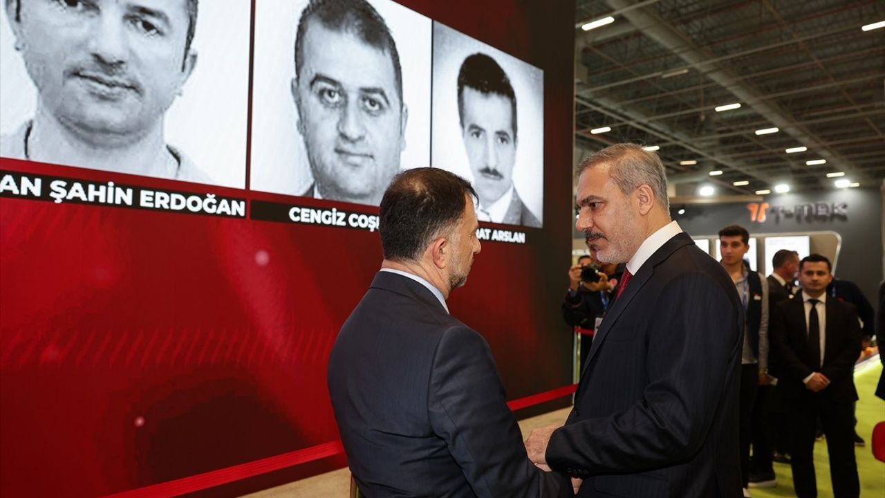 Dışişleri Bakanı Fidan, SAHA EXPO Fuarı'nı Ziyaret Etti