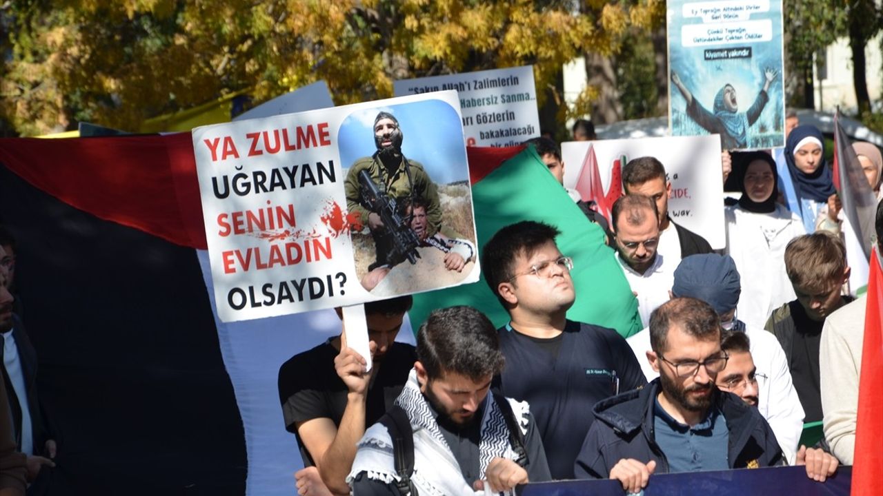 Doğu Anadolu'da Filistin'e Destek Gösterileri