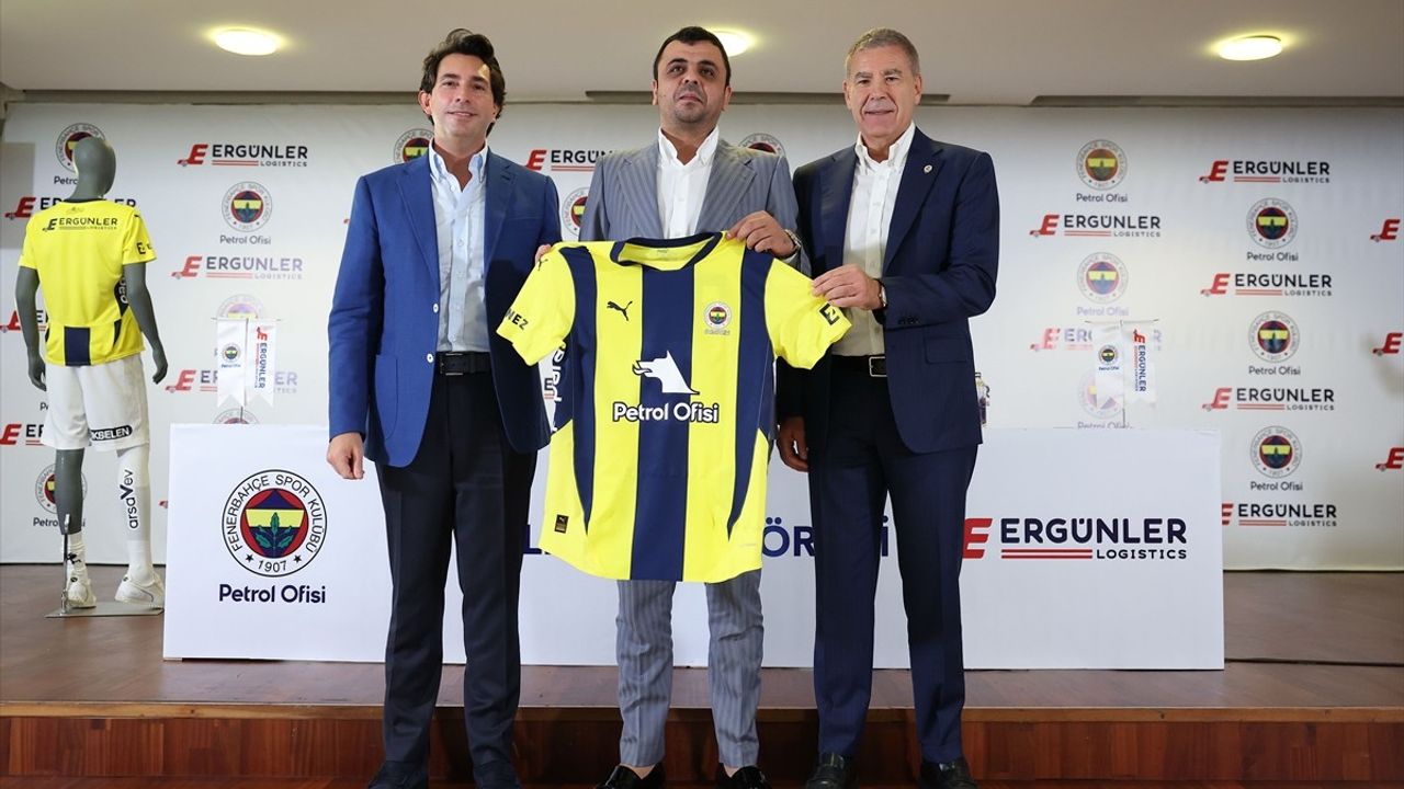 Fenerbahçe, Ergünler Lojistik ile Kadın Futbol Takımı için Sponsorluk Anlaşması İmzaladı