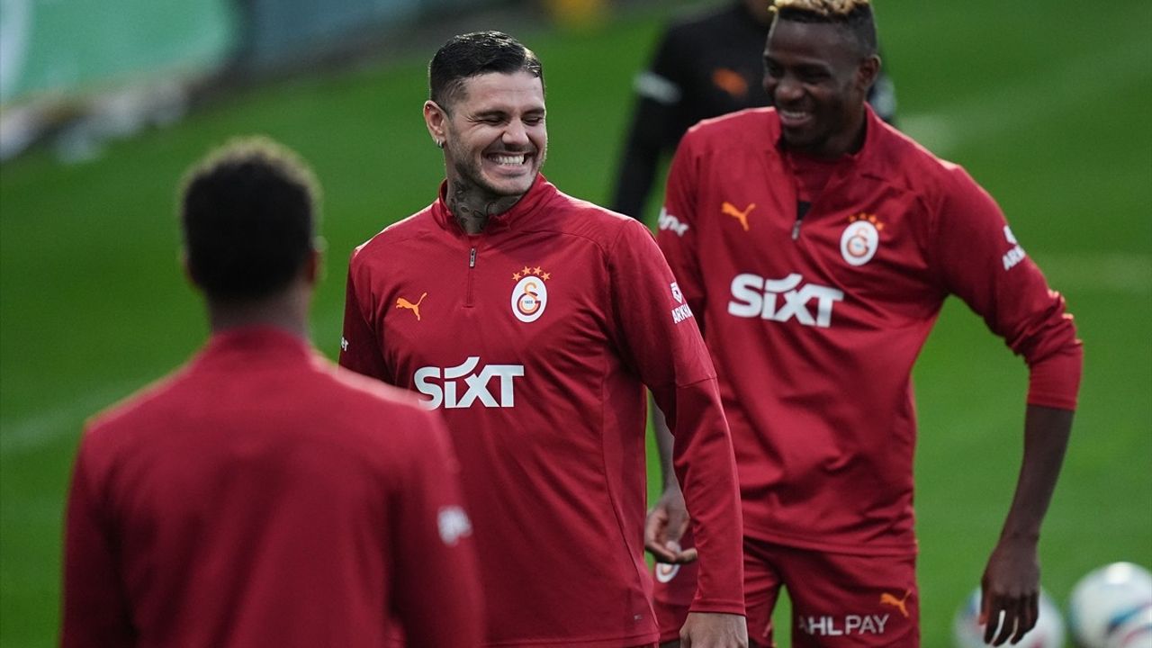 Galatasaray Antalyaspor Maçına Hazırlıklarını Sürdürüyor