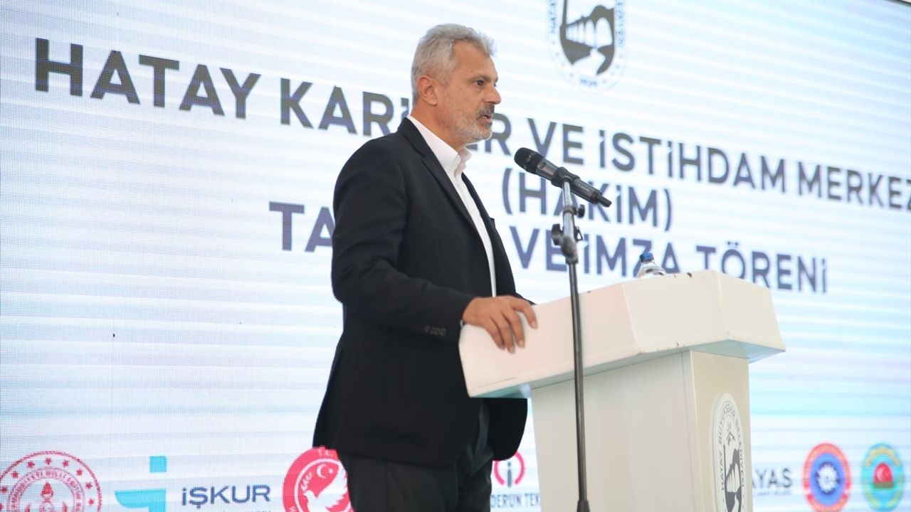 Hatay'da Depremzedelere İstihdam Sağlayacak Merkez Açıldı