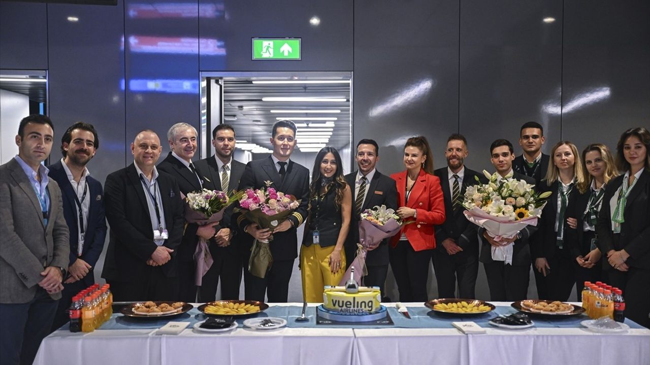 İspanyol Vueling Airlines İstanbul'da Uçuşlara Başladı