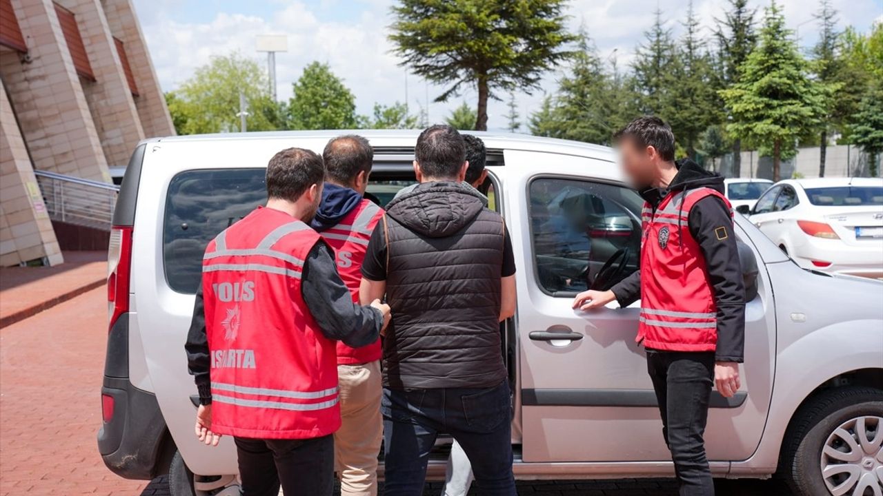 Isparta'da Hırsızlık Olayı: İmitasyon Bilezikler Çalındı, İki Kişi Tutuklandı