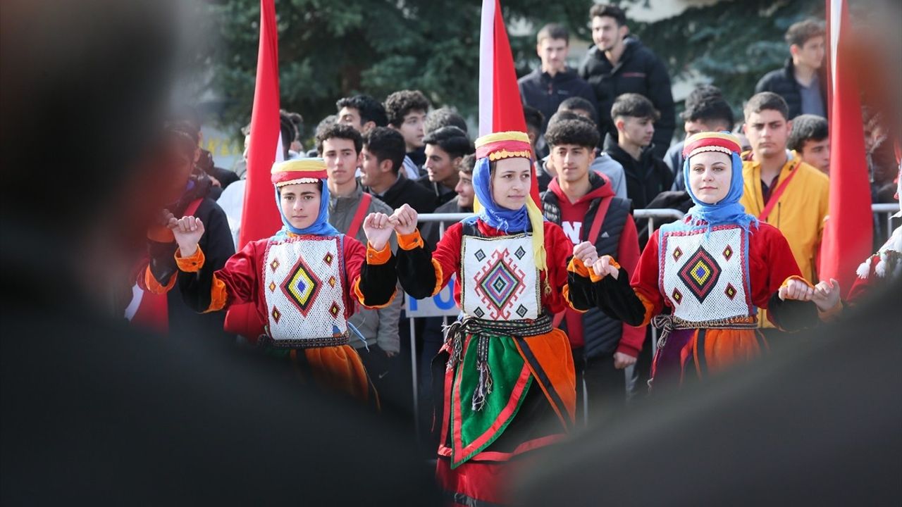 Kars'ın Kurtuluşu 104. Yılında Coşkuyla Kutlandı