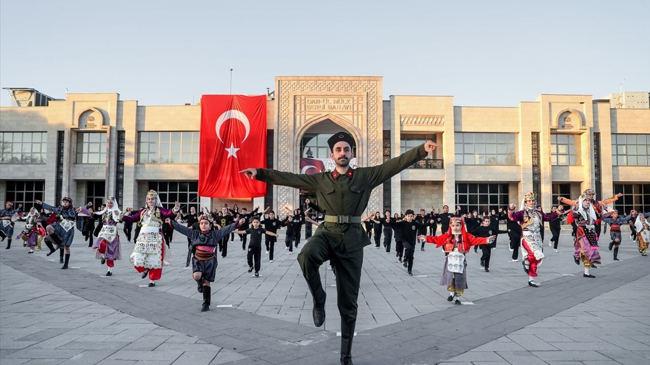 Konya'da Cumhuriyet Bayramı Coşkuyla Kutlandı