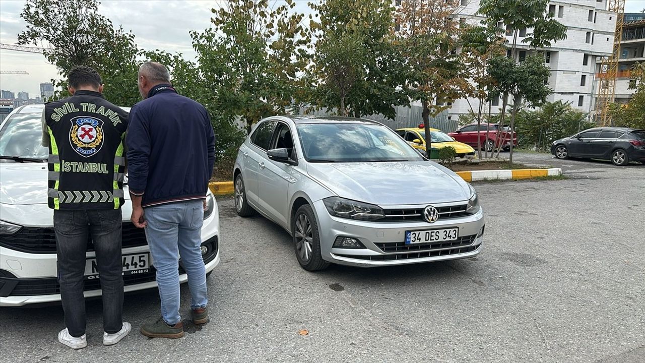 Maltepe'de Düğün Konvoyunda Trafik İhlalleri Ceza ile Sonuçlandı