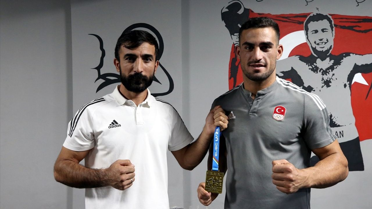 Milli Boksör Emrah Yaşar, Yeni Hedefleriyle İleriye Bakan Bir Sporcu