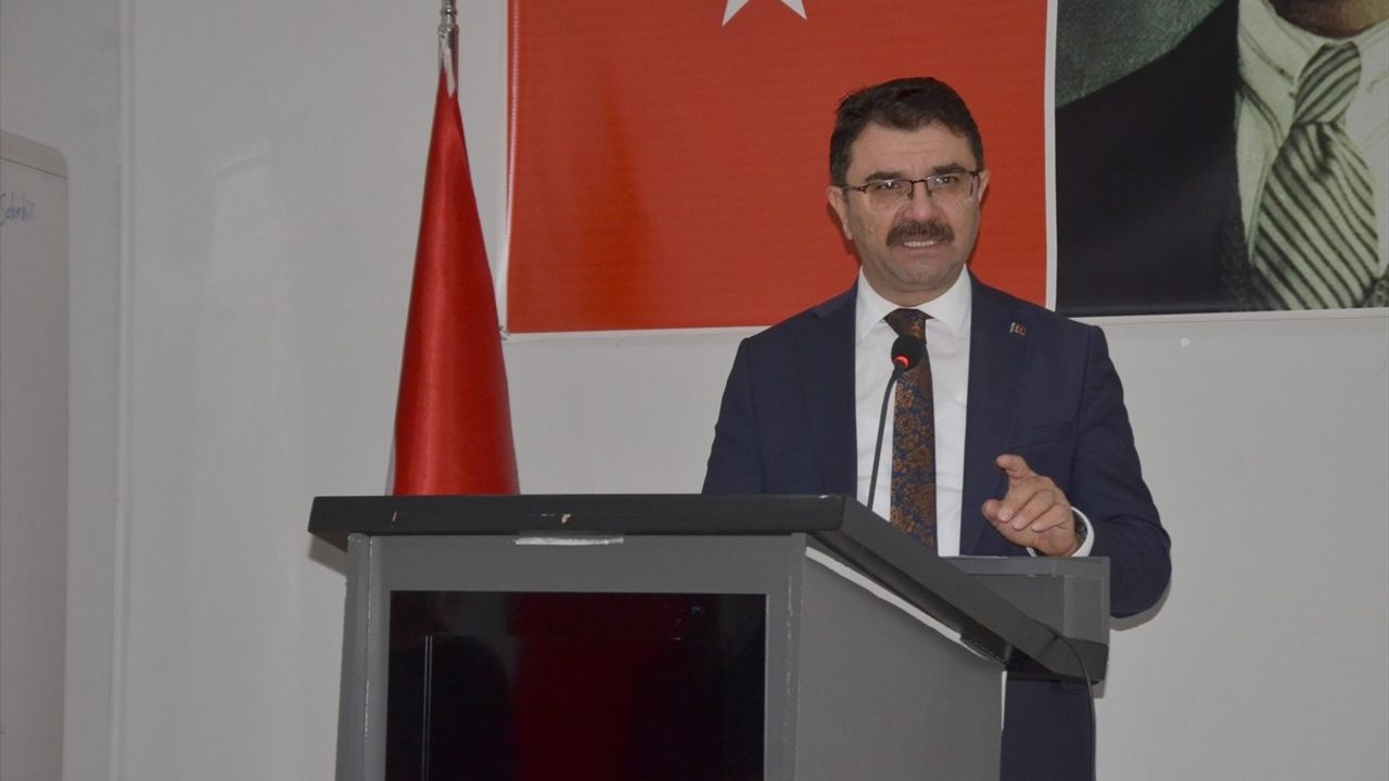 Muş'ta İmam Hatip Okulları Değerlendirme Toplantısı Yapıldı