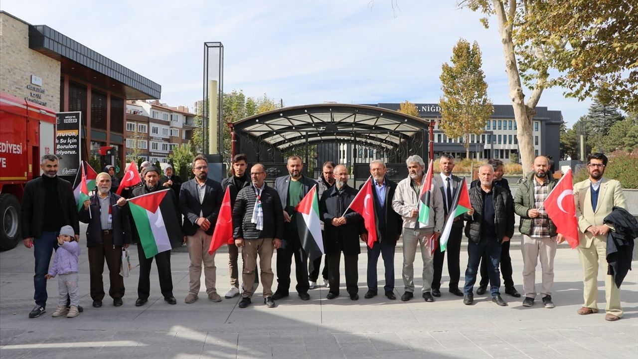 Niğde'de İsrail'in Saldırılarına Protesto