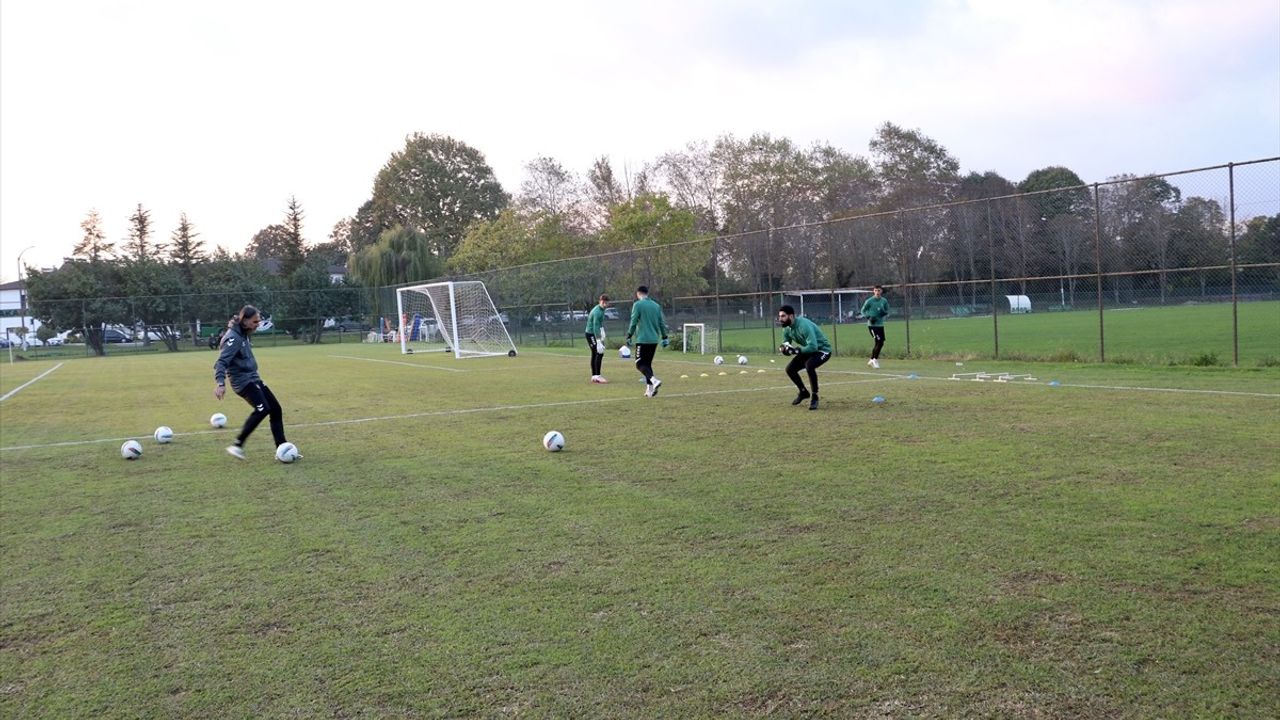 Sakaryaspor, Bandırmaspor Maçına Hazırlıklarını Başlattı