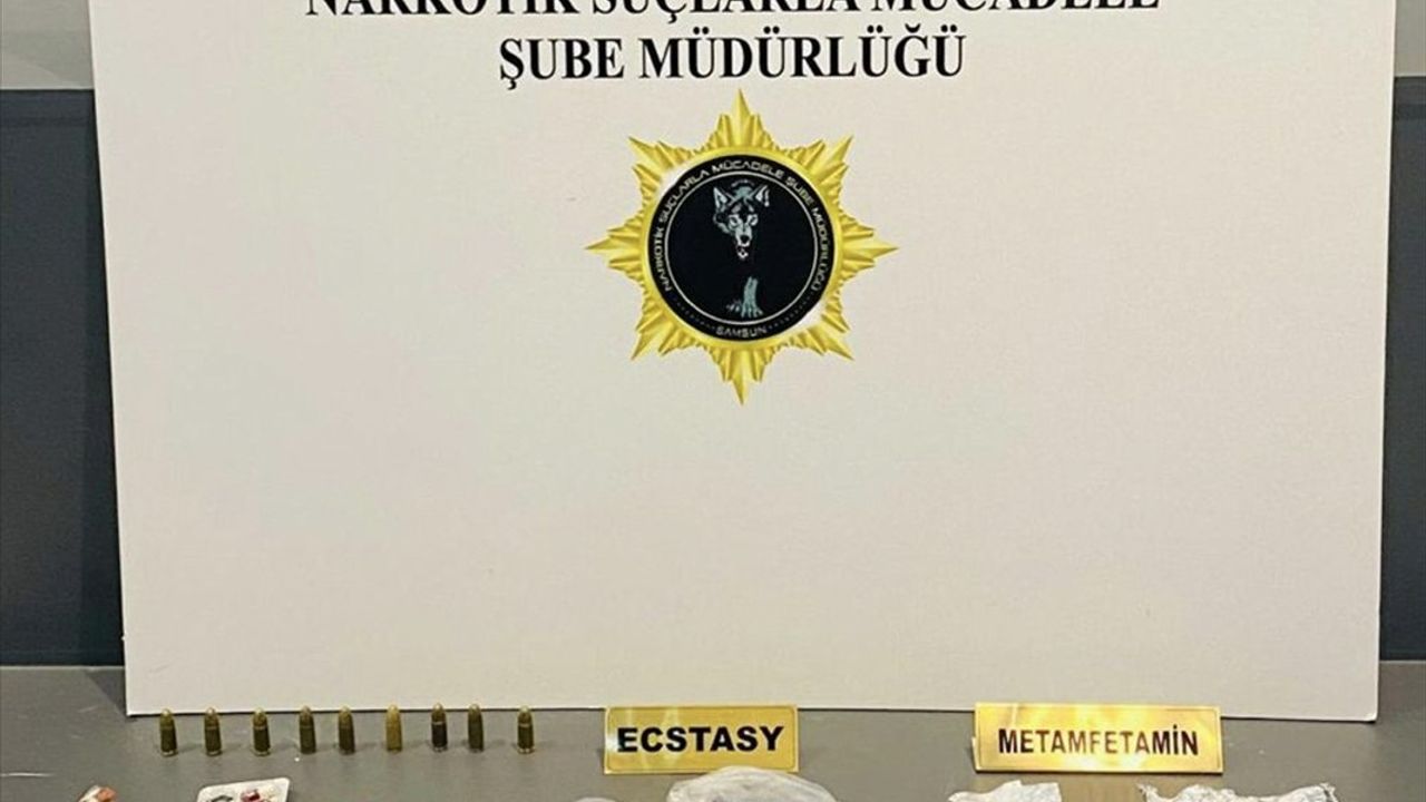 Samsun'da Uyuşturucu Operasyonunda İki Gözaltı