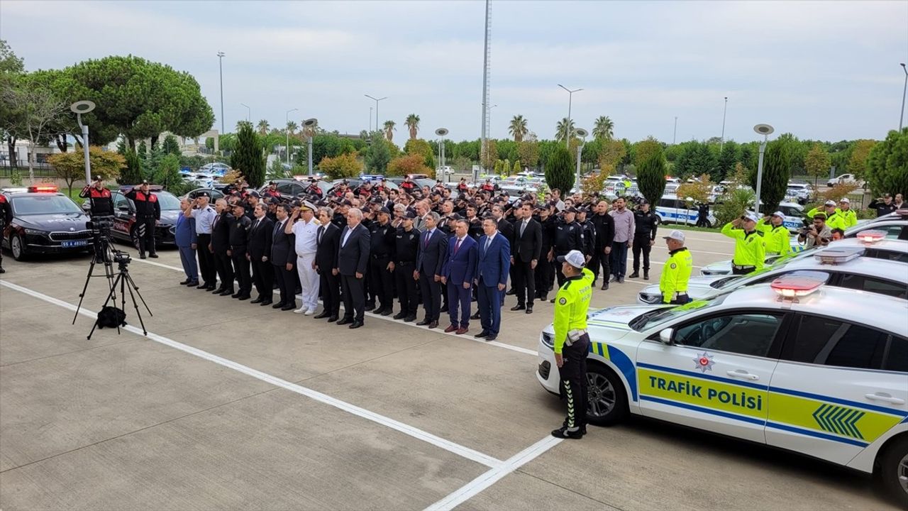 Samsun Emniyet Müdürlüğü'ne 91 Yeni Araç Teslim Edildi