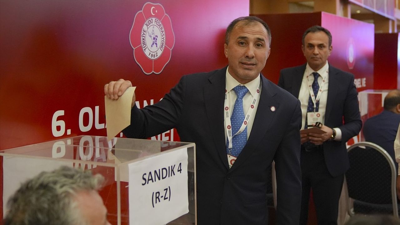 Sezer Huysuz Türkiye Judo Federasyonu Başkanlığına Yeniden Seçildi