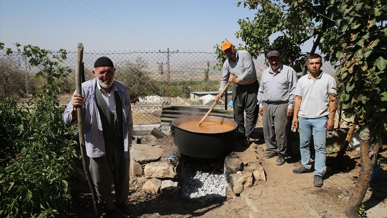 Siirt'te Üç Kuşak, Tillo Heriresi Üretiyor