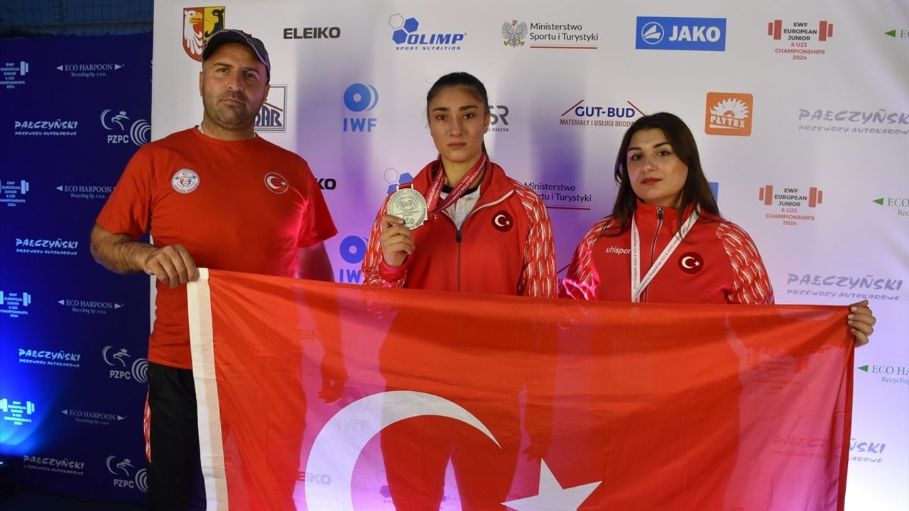 Tuğba Nur Koz'un Gümüş Madalyası ile Polonya'da Başarı