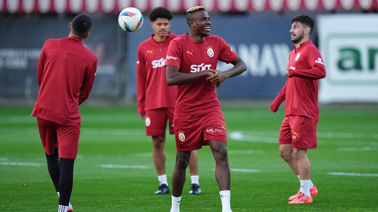 Victor Osimhen, Galatasaray'da Yeni Başlangıcından Mutlu